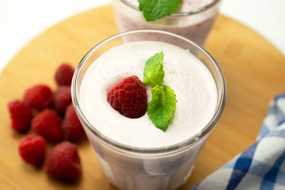 low carb Greek yogurt