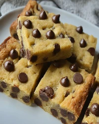 keto chocolate chip cookies bars