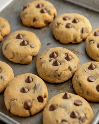 easy keto chocolate chip cookies